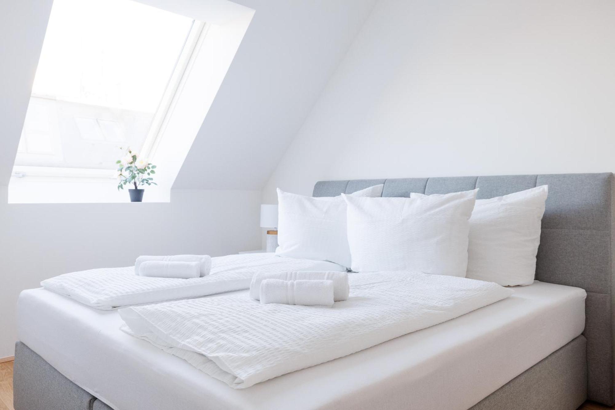 Symphony 40 - Modern Loft With Terrace And Grill In Location * Viena